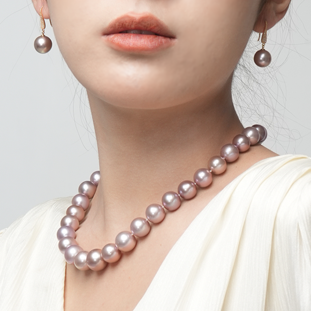 鎏金紫-11-12mm紫色淡水珍珠耳坠 淡水爱迪生 Pearl Earrings detail view