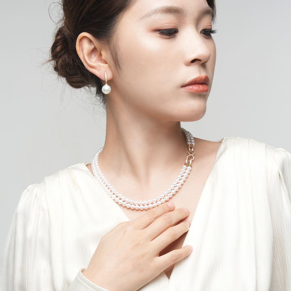 时尚女王-5.5-6mm白色淡水AK珍珠双排项链 淡水AK Pearl Necklace related product