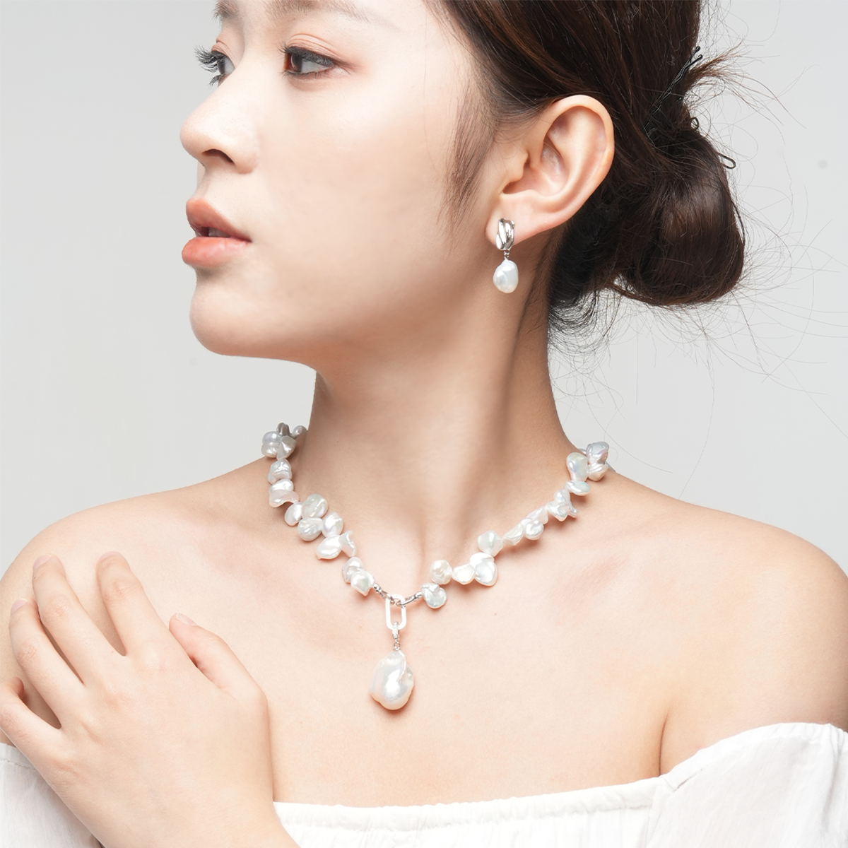落英（带吊坠）-9-12mm白色淡水无核keshi珍珠项链 淡水keshi Pearl Necklace related product