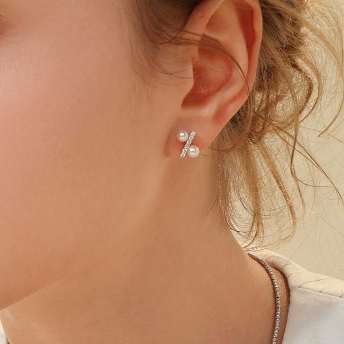 海水Akoya珍珠百分百耳钉 Freshwater Pearl Earrings detail view